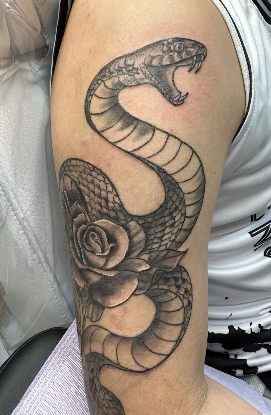 Tattoo by Julia, 3 of 10